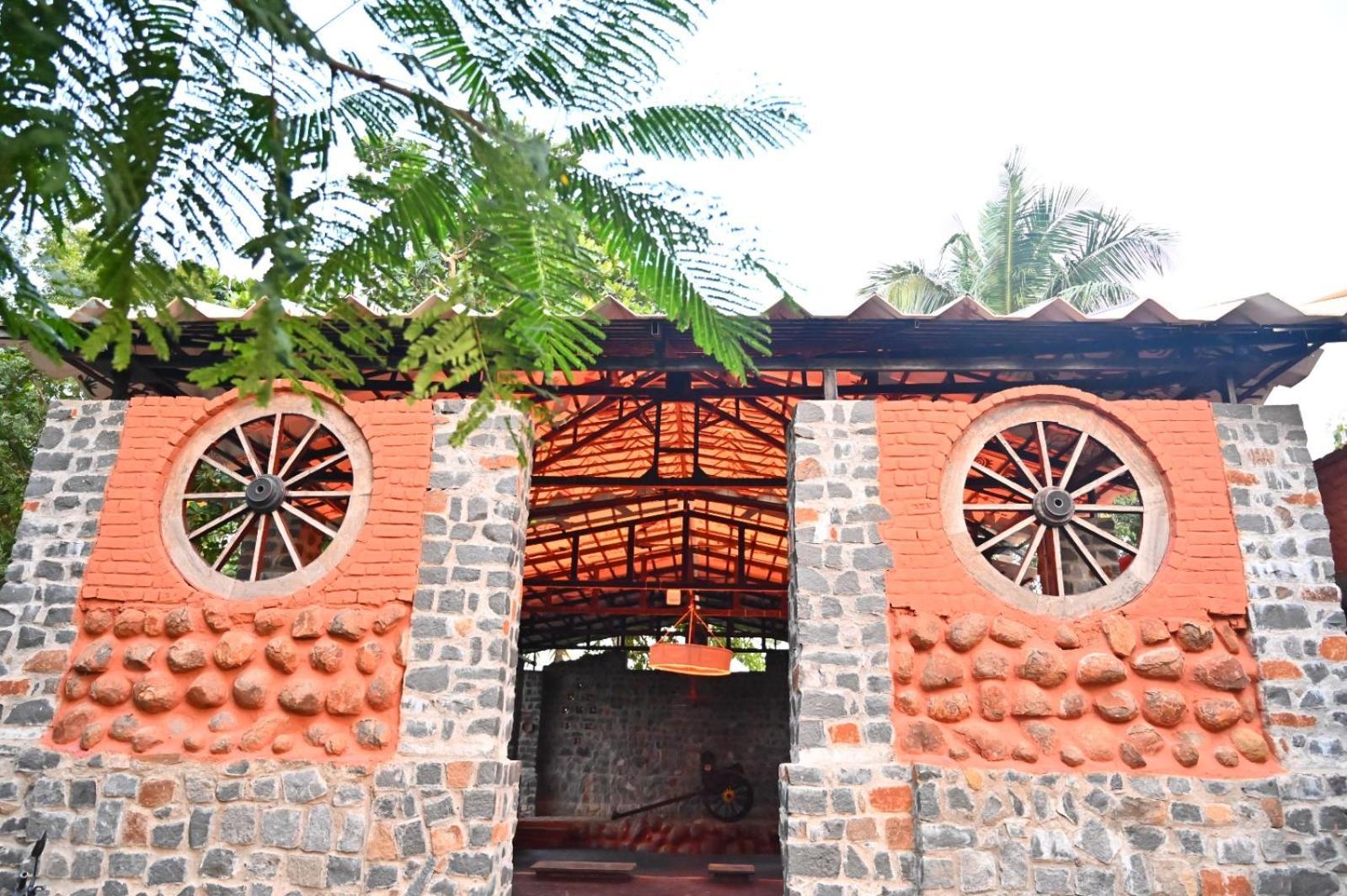 Pathayam Inn Tiruvannāmalai Buitenkant foto